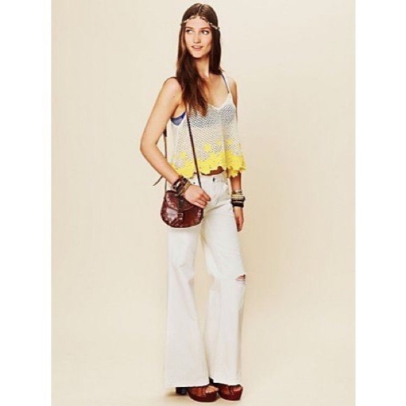 Free People Tops - Free People yellow daisy crop top